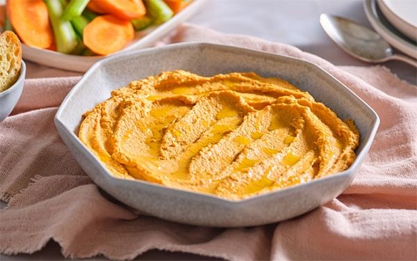 Houmous au poivron rouge grillé
