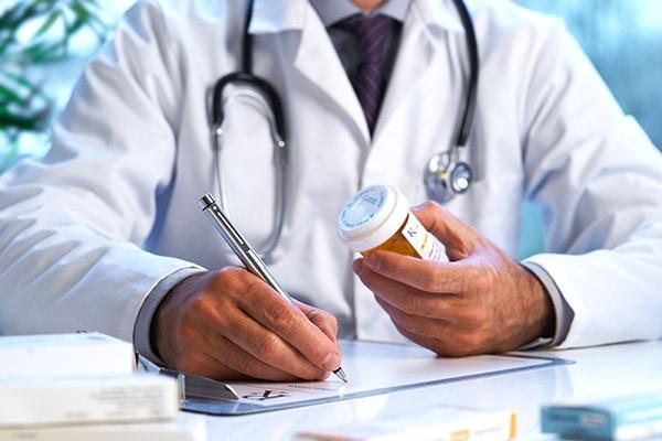 L’adhésion à la médication : un défi perpétuel en matière de gestion de l’ostéoporose
