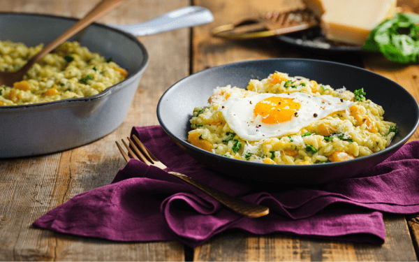 Risotto crémeux aux œufs et à la courge